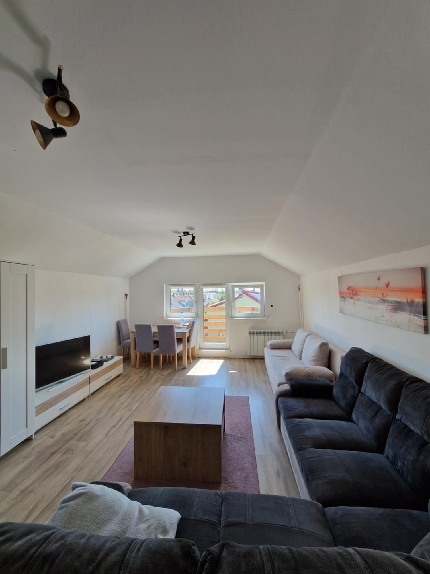 Little Wish Apartment กดัญสก์ ภายนอก รูปภาพ