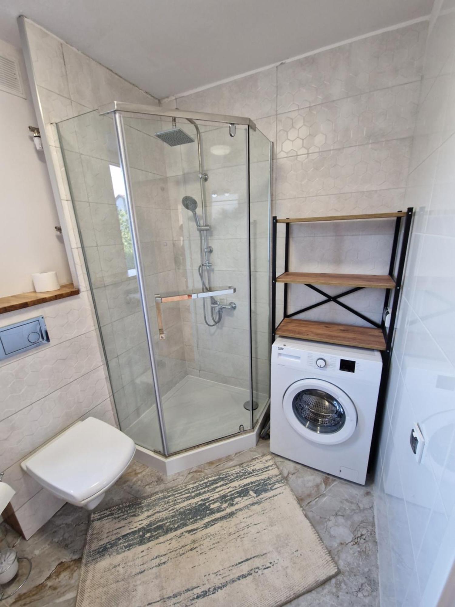 Little Wish Apartment กดัญสก์ ภายนอก รูปภาพ